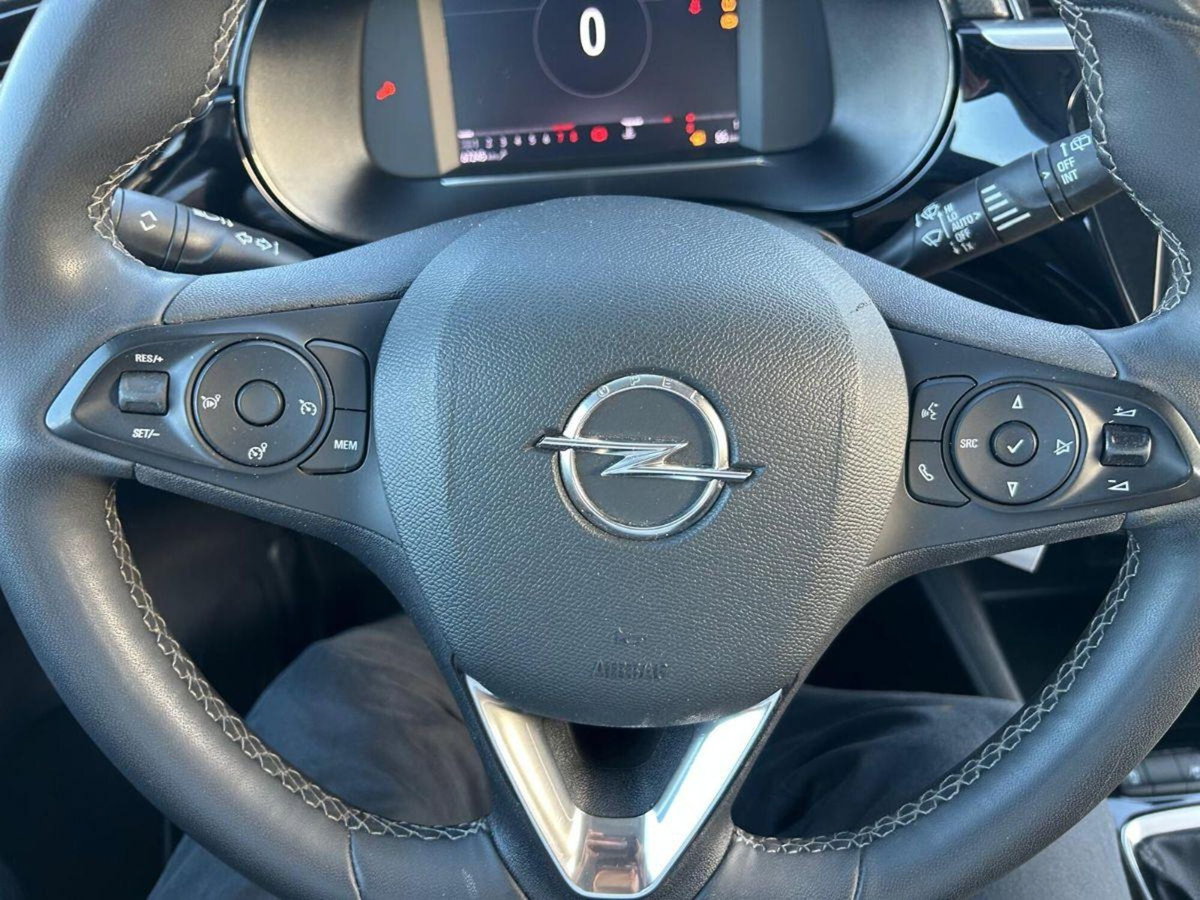 Opel Corsa 1.2 Elegance (11)