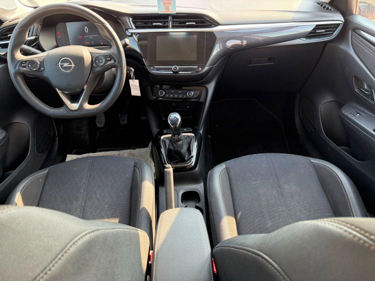 Opel Corsa 1.2 Elegance (7)
