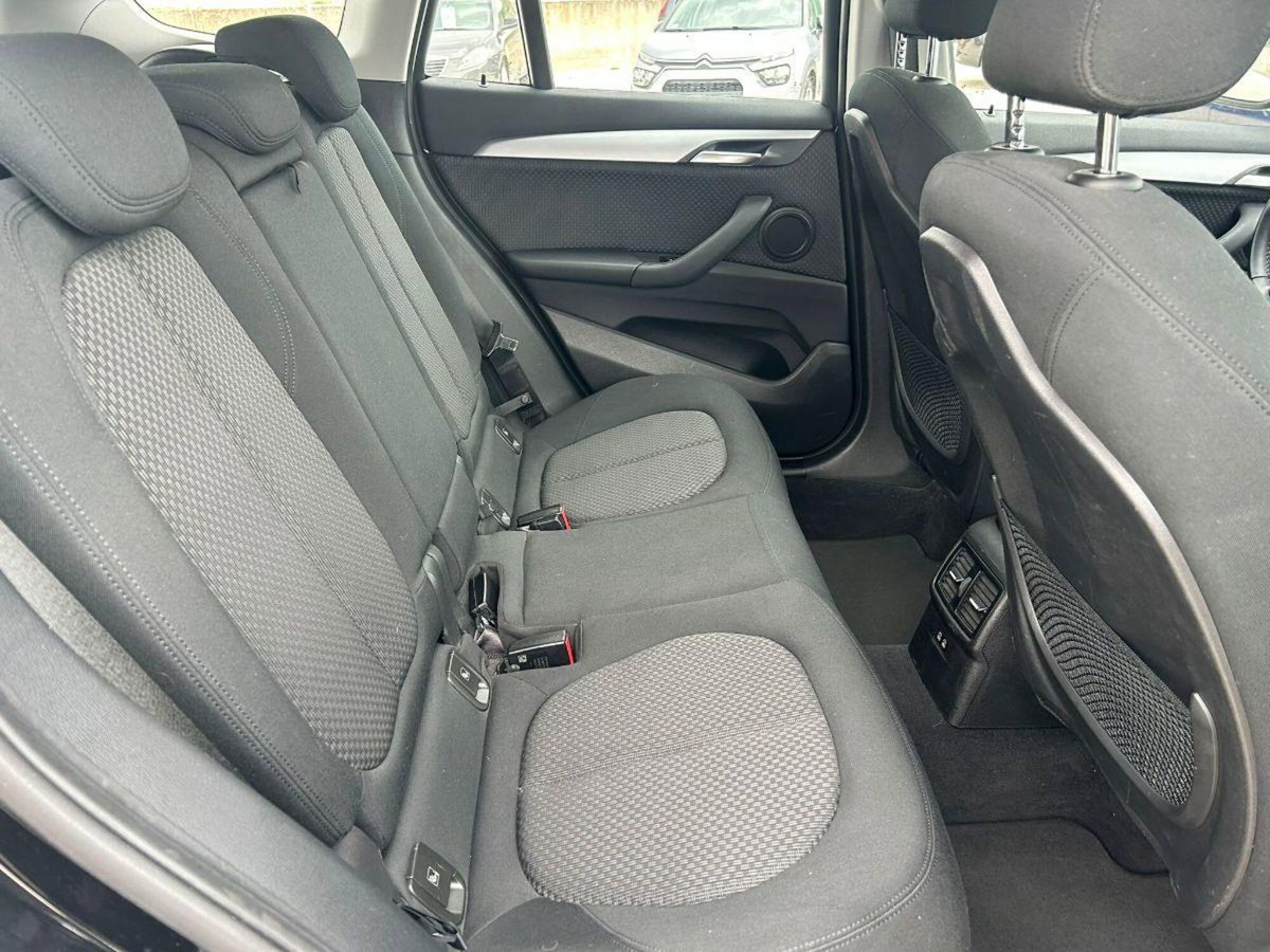 BMW X1 sDrive16d Advantage (6)