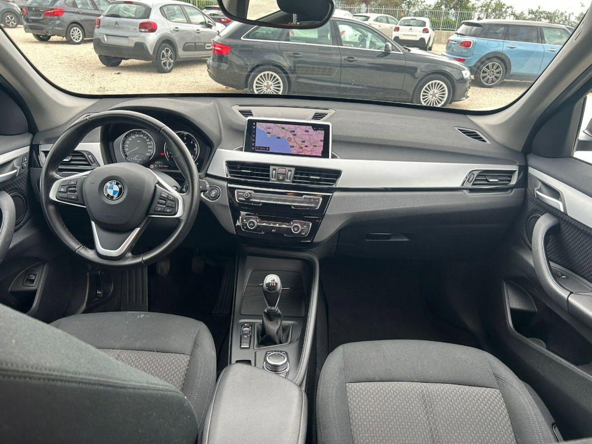 BMW X1 sDrive16d Advantage (7)