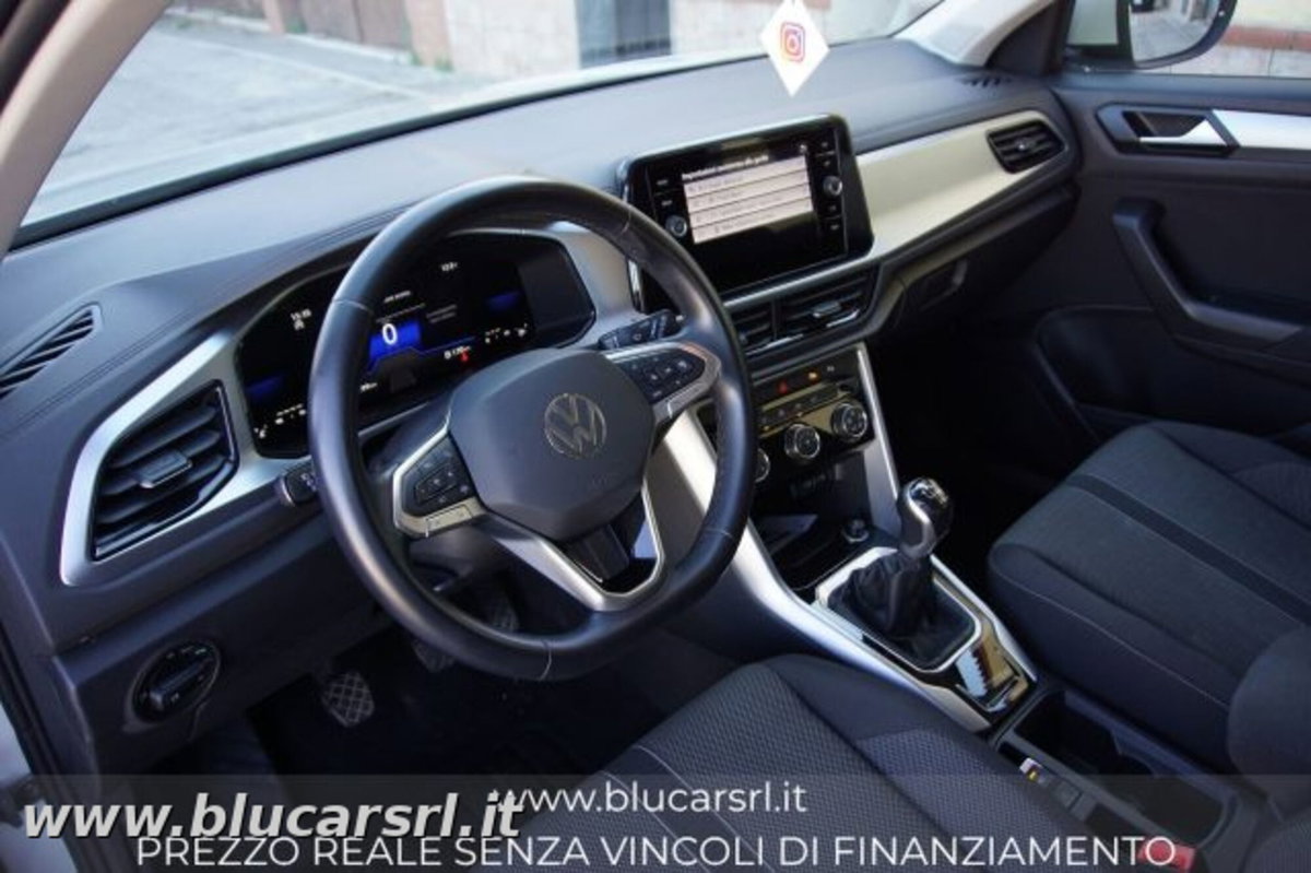 Volkswagen T-Roc 1.0 TSI Life (7)