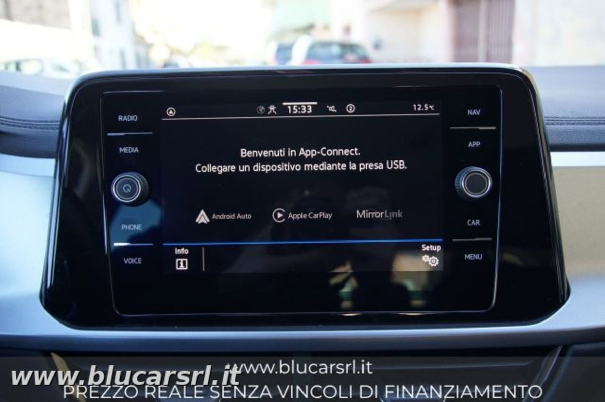 Volkswagen T-Roc 1.0 TSI Life (18)