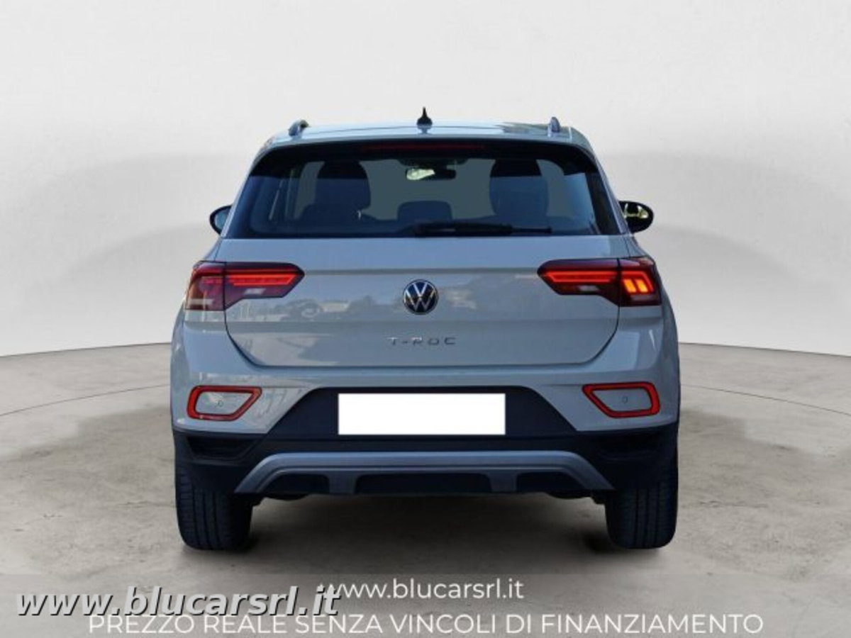 Volkswagen T-Roc 1.0 TSI Life (5)
