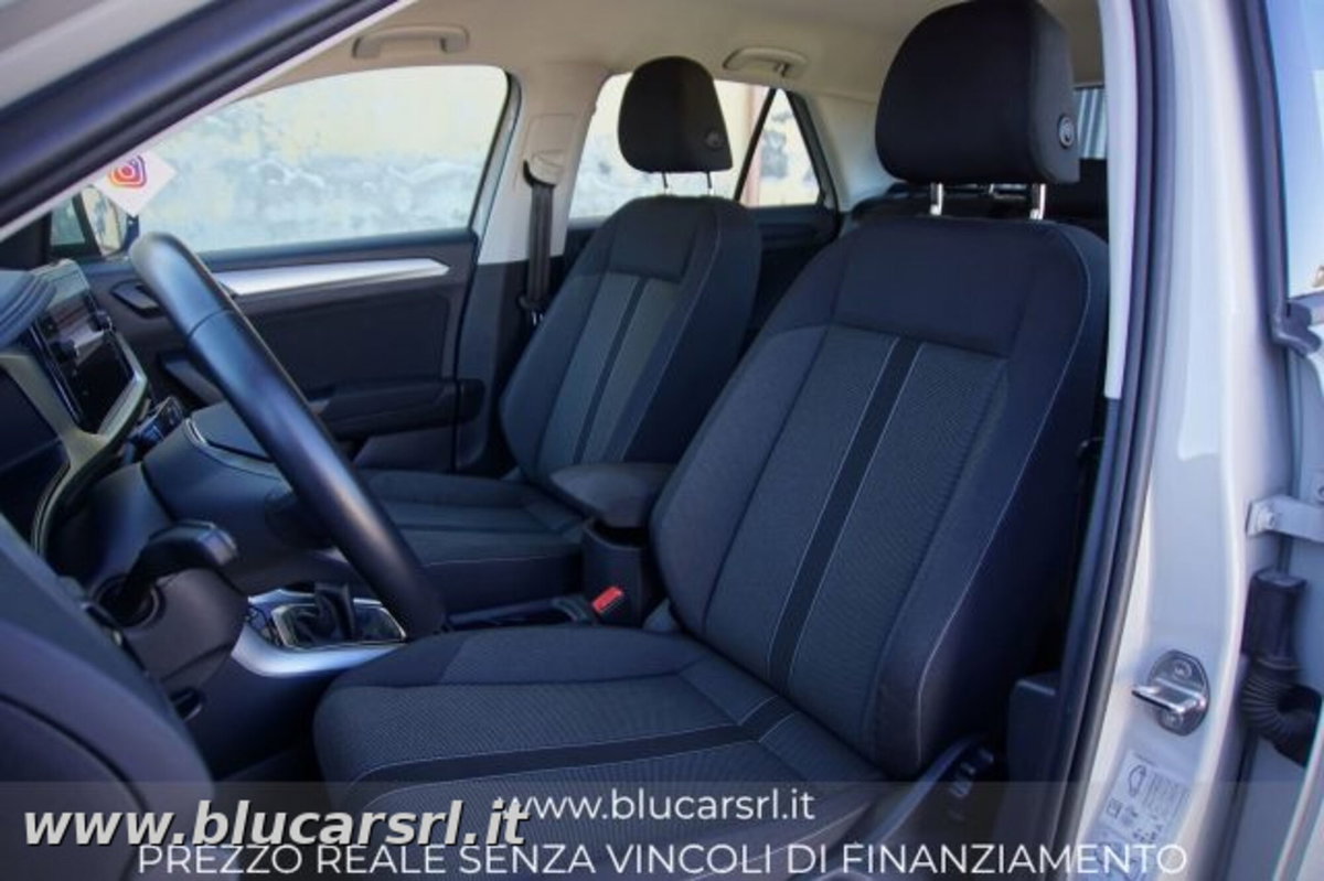 Volkswagen T-Roc 1.0 TSI Life (6)