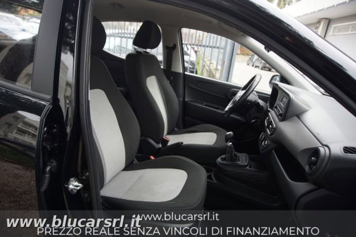 Hyundai i10 1.0 MPI Prime (10)