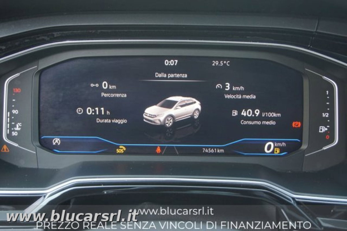 Volkswagen Taigo 1.0 TSI 110 CV R-Line (15)
