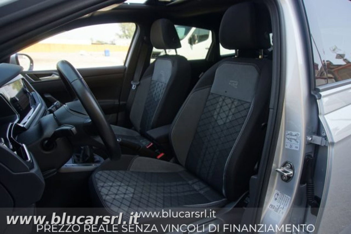 Volkswagen Taigo 1.0 TSI 110 CV R-Line (5)