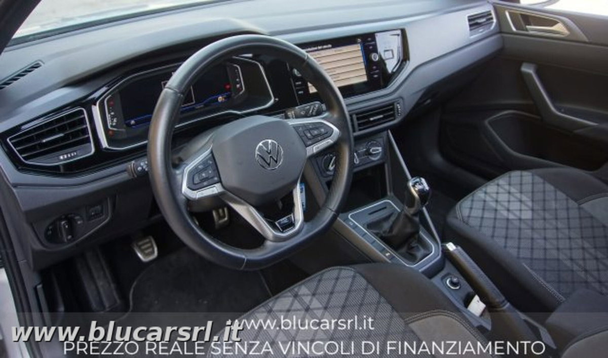 Volkswagen Taigo 1.0 TSI 110 CV R-Line (6)
