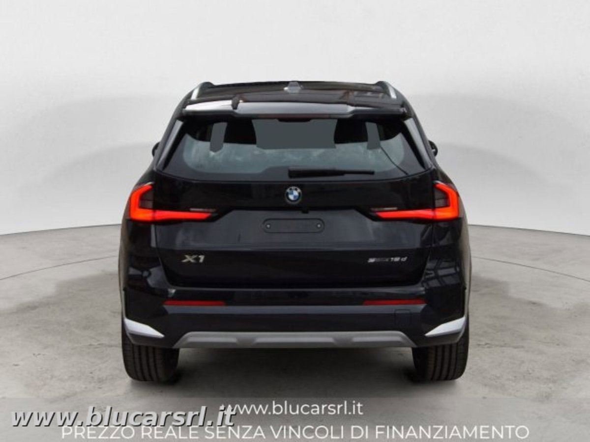 BMW X1 sDrive 18d Msport (4)