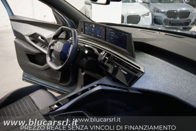Peugeot 3008 1.2 hybrid Allure Business 145cv e-dcs6 (11)