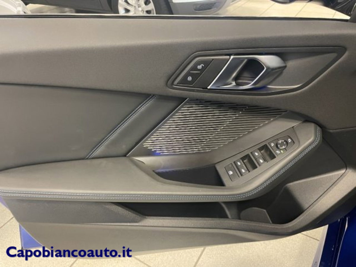 BMW Serie 1 120 48V MSport Pro auto (19)