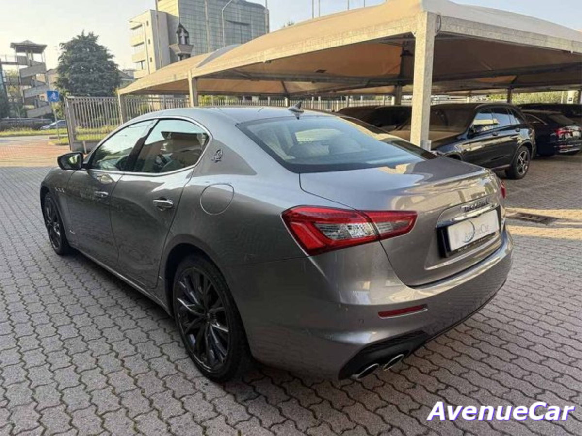 Maserati Ghibli Ghibli V6 Diesel Gransport (7)