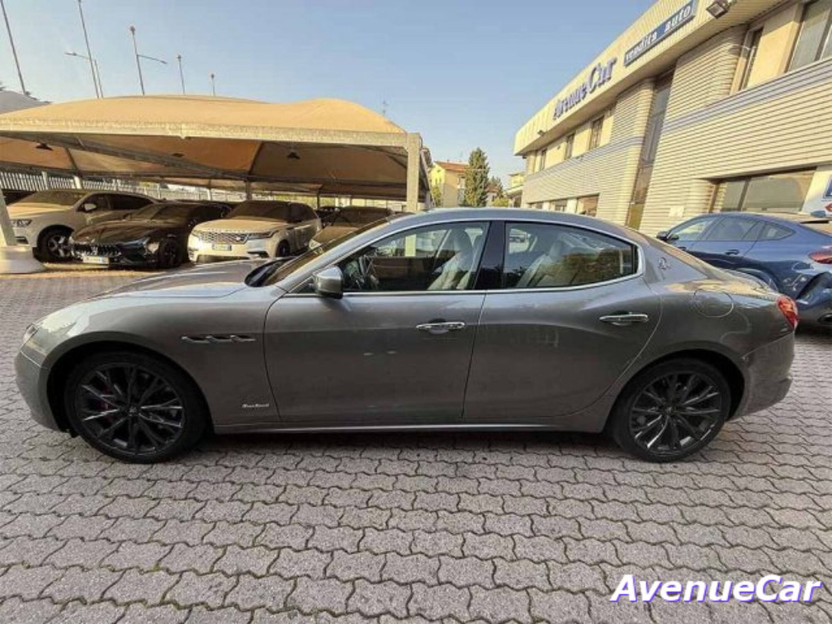 Maserati Ghibli Ghibli V6 Diesel Gransport (8)