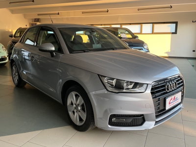 Audi A1 Sportback 1.4 TFSI 125 CV (2)