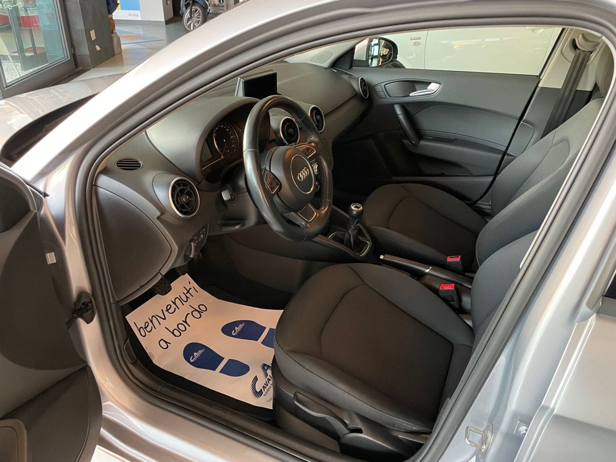 Audi A1 Sportback 1.4 TFSI 125 CV (5)