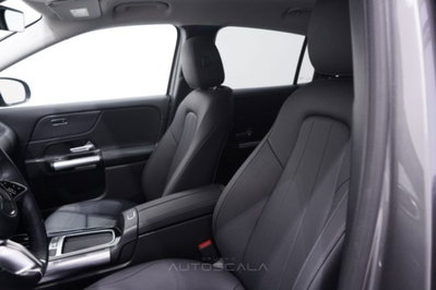 Mercedes-Benz GLA SUV 200 d Progressive Advanced Plus 4matic auto (12)