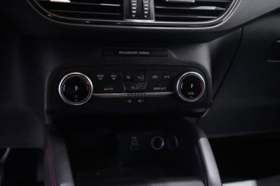 Ford Kuga 2.0 EcoBlue 120 CV aut. 2WD ST-Line X (17)