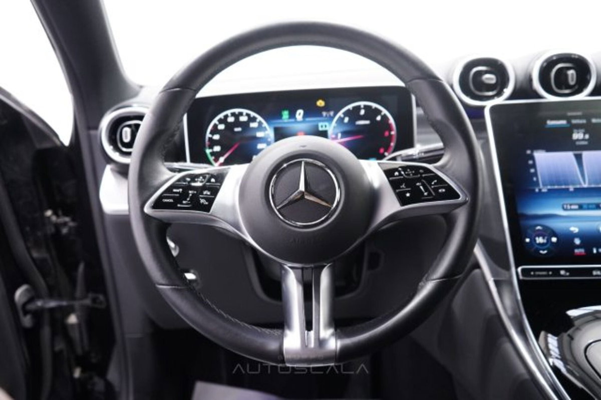 Mercedes-Benz GLC 220 d 4Matic Mild Hybrid AMG Advanced Plus (15)