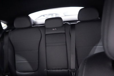 Mercedes-Benz GLC 220 d 4Matic Mild Hybrid AMG Advanced Plus (19)