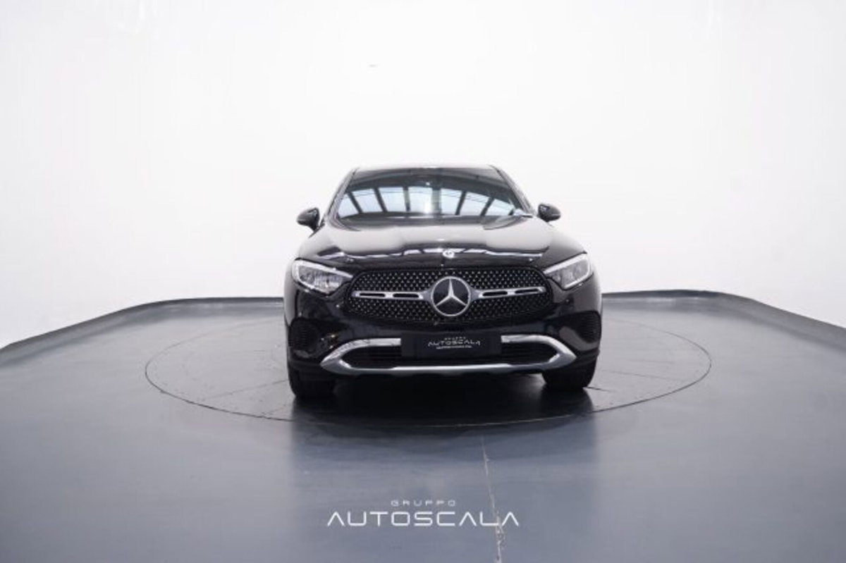 Mercedes-Benz GLC 220 d 4Matic Mild Hybrid AMG Advanced Plus (2)