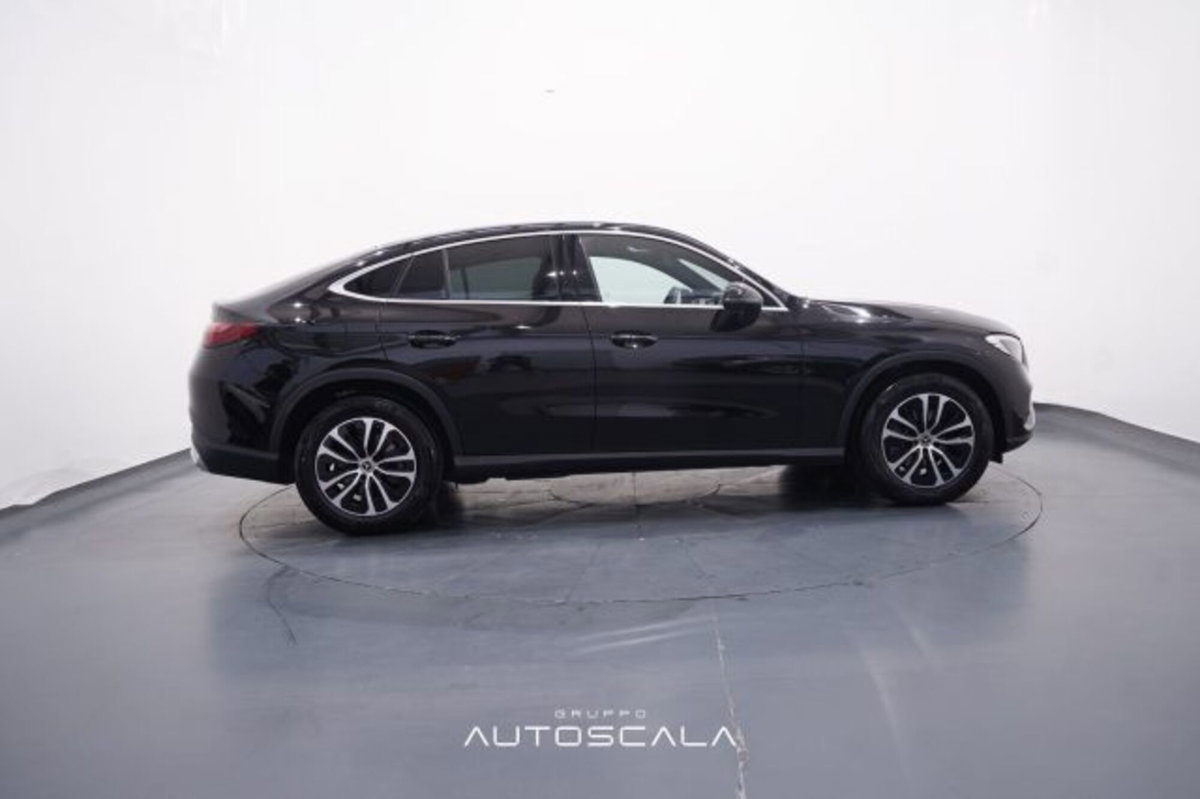 Mercedes-Benz GLC 220 d 4Matic Mild Hybrid AMG Advanced Plus (7)