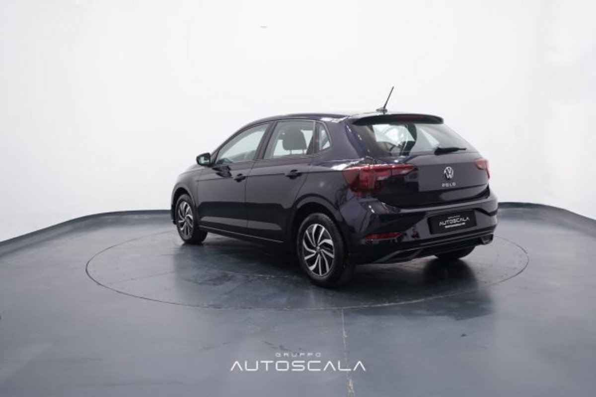 Volkswagen Polo 1.0 tsi Life 95cv (4)
