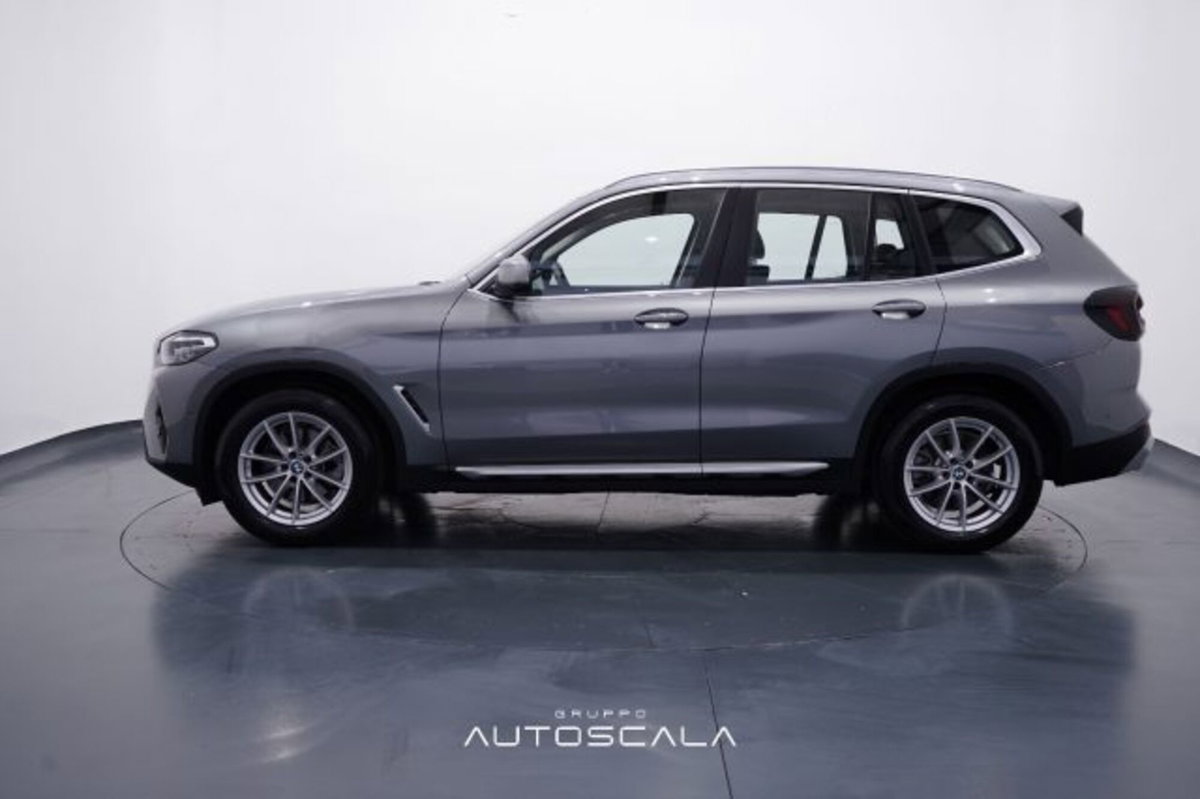 BMW X3 sDrive18d 48V xLine (8)