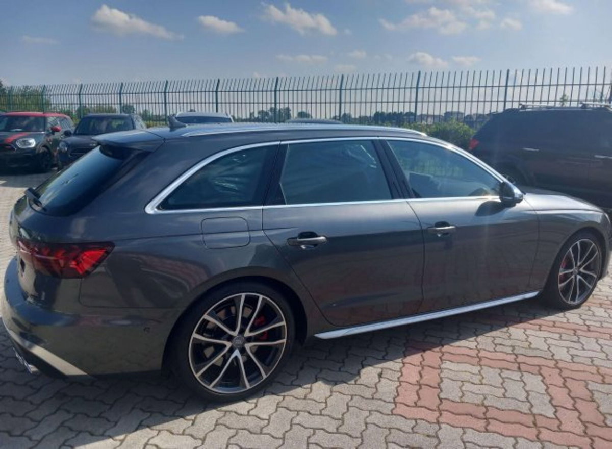 Audi S4 Avant TDI quattro tiptronic sport attitude (4)