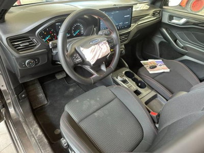 Ford Focus Station Wagon 1.5 EcoBlue 115 CV automatico SW ST-Line Design (14)