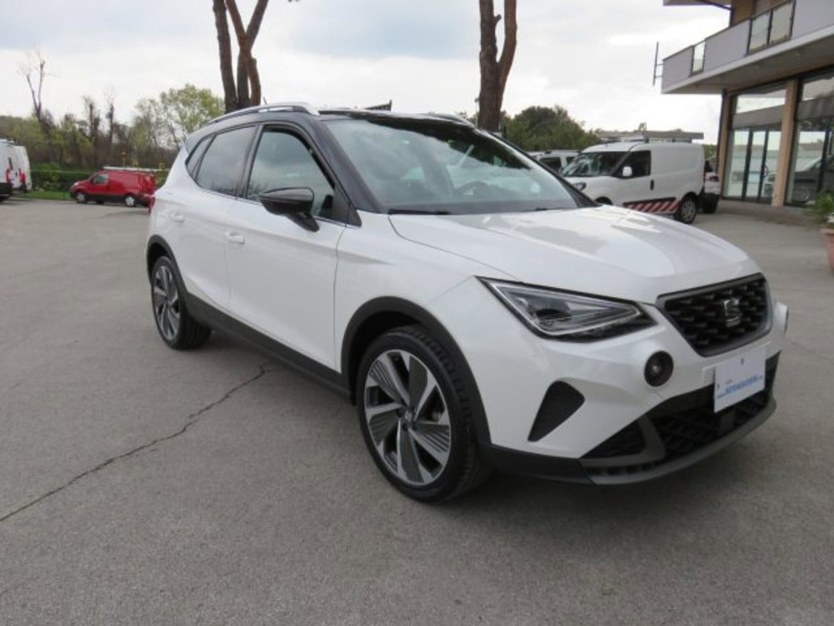 SEAT Arona 1.0 TGI FR (2)