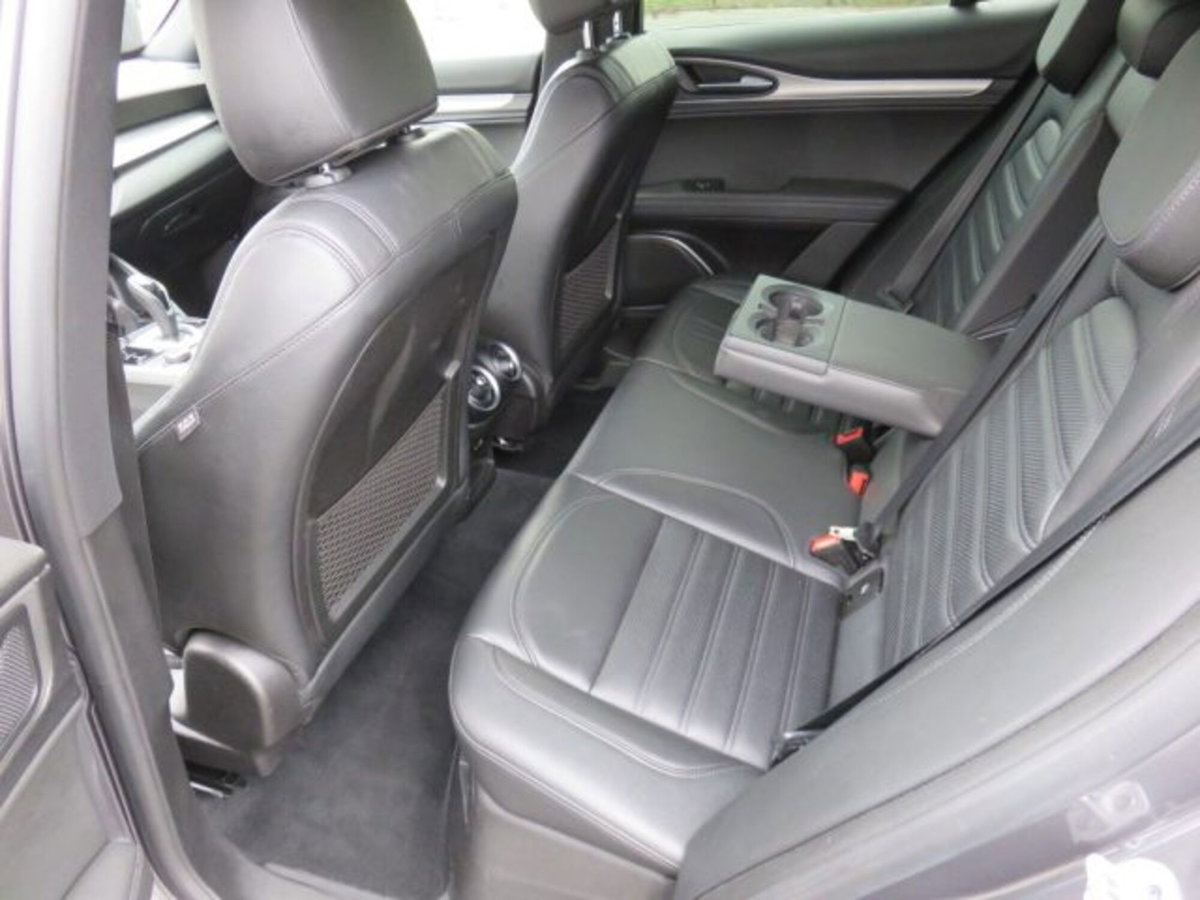 Alfa Romeo Stelvio Stelvio 2.0 Turbo 280 CV AT8 Q4 Veloce (13)