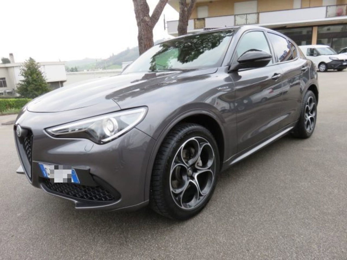 Alfa Romeo Stelvio Stelvio 2.0 Turbo 280 CV AT8 Q4 Veloce (2)