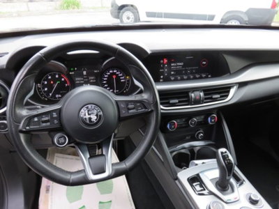 Alfa Romeo Stelvio Stelvio 2.0 Turbo 280 CV AT8 Q4 Veloce (7)