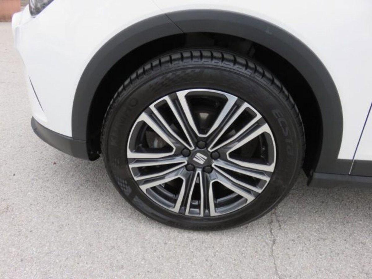 SEAT Arona 1.0 TGI Style (15)