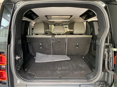 Land Rover Defender 110 2.0 SD4 240CV AWD Auto (6)
