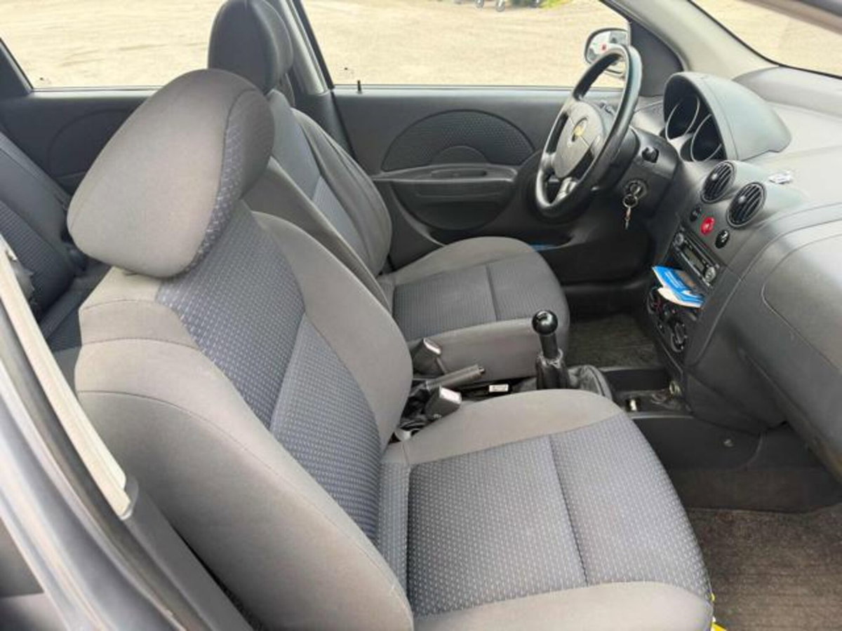 Chevrolet Kalos 1.2 5 porte SX (2)