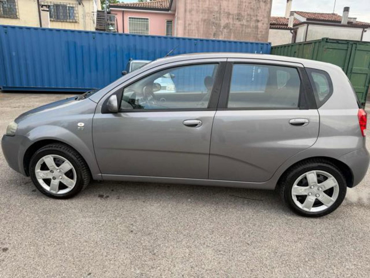 Chevrolet Kalos 1.2 5 porte SX (3)