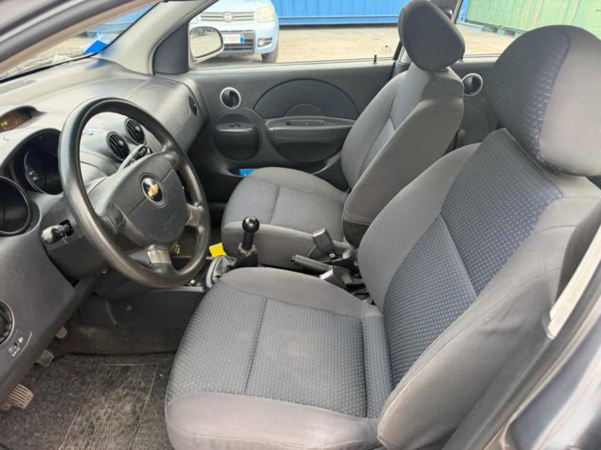 Chevrolet Kalos 1.2 5 porte SX (9)