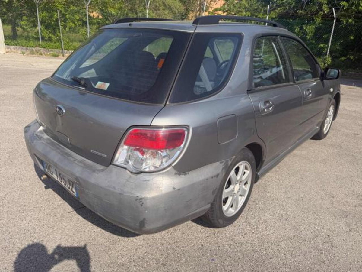 Subaru Impreza Station Wagon 1.5R 16V cat Sport Wagon AT (8)