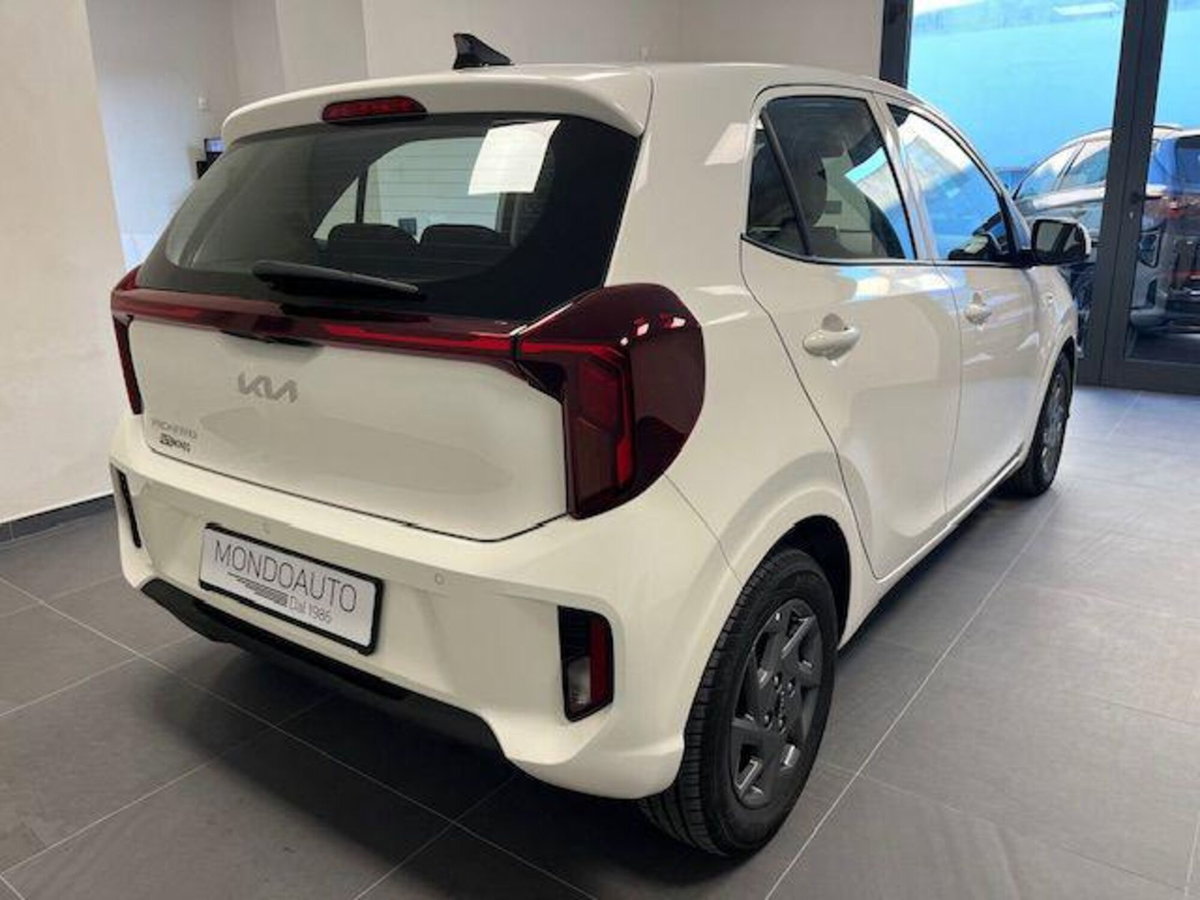 Kia Picanto 1.0 dpi Launch Edition (3)