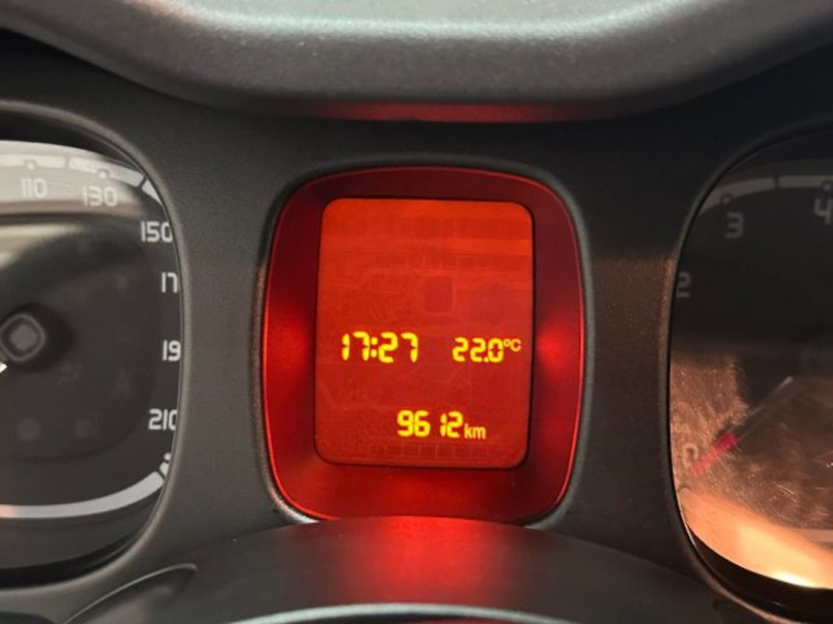 Fiat Panda 1.0 firefly hybrid s&s 70cv 5p.ti (4)