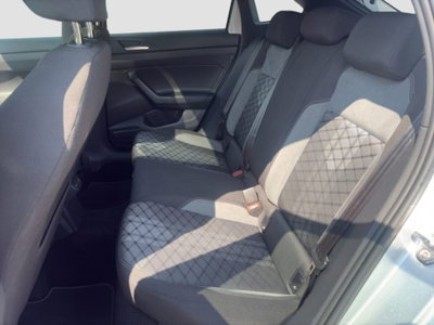 Volkswagen Taigo 1.0 tsi R-Line 115cv dsg (10)