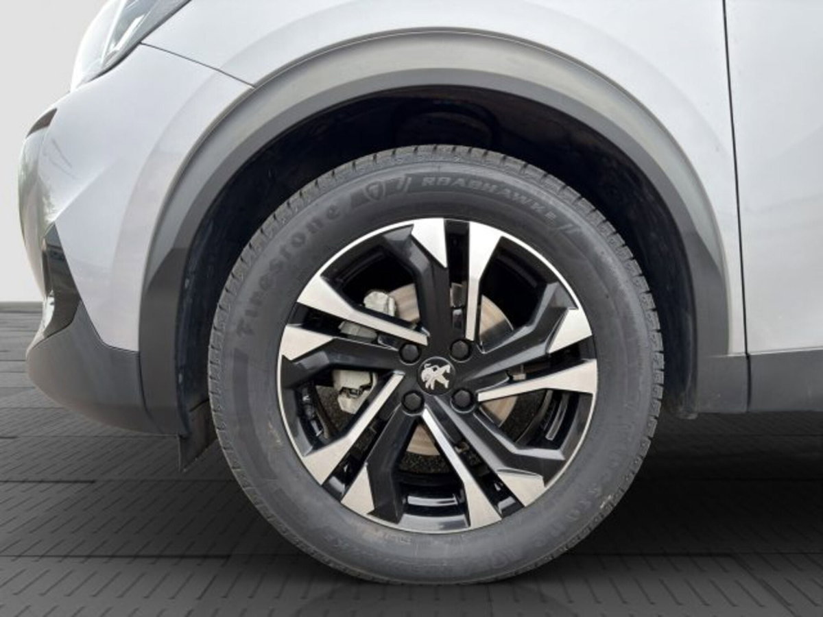 Peugeot 2008 PureTech 130 S&S EAT8 GT Pack (15)
