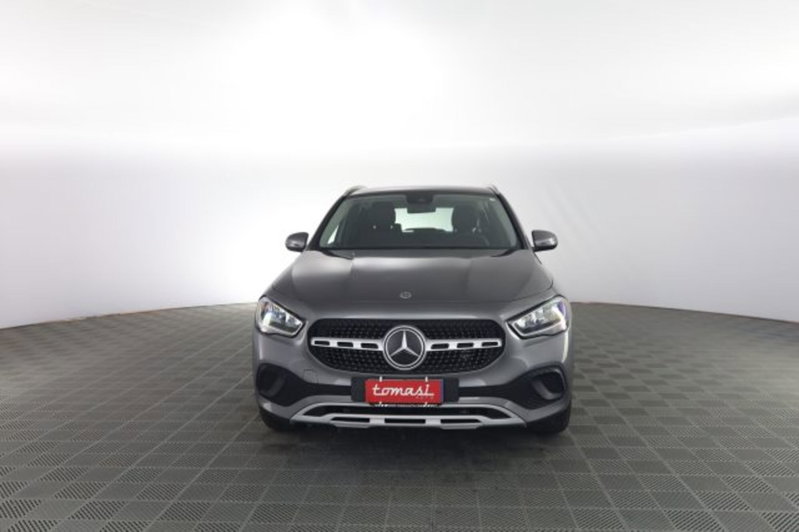Mercedes-Benz CLA Shooting Brake 200 d Automatic Shooting Brake Business