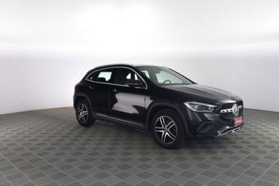 Mercedes-Benz CLA Shooting Brake 200 d Automatic 4Matic Shooting Brake Sport (2)