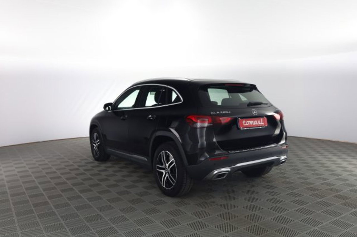 Mercedes-Benz CLA Shooting Brake 200 d Automatic 4Matic Shooting Brake Sport (6)