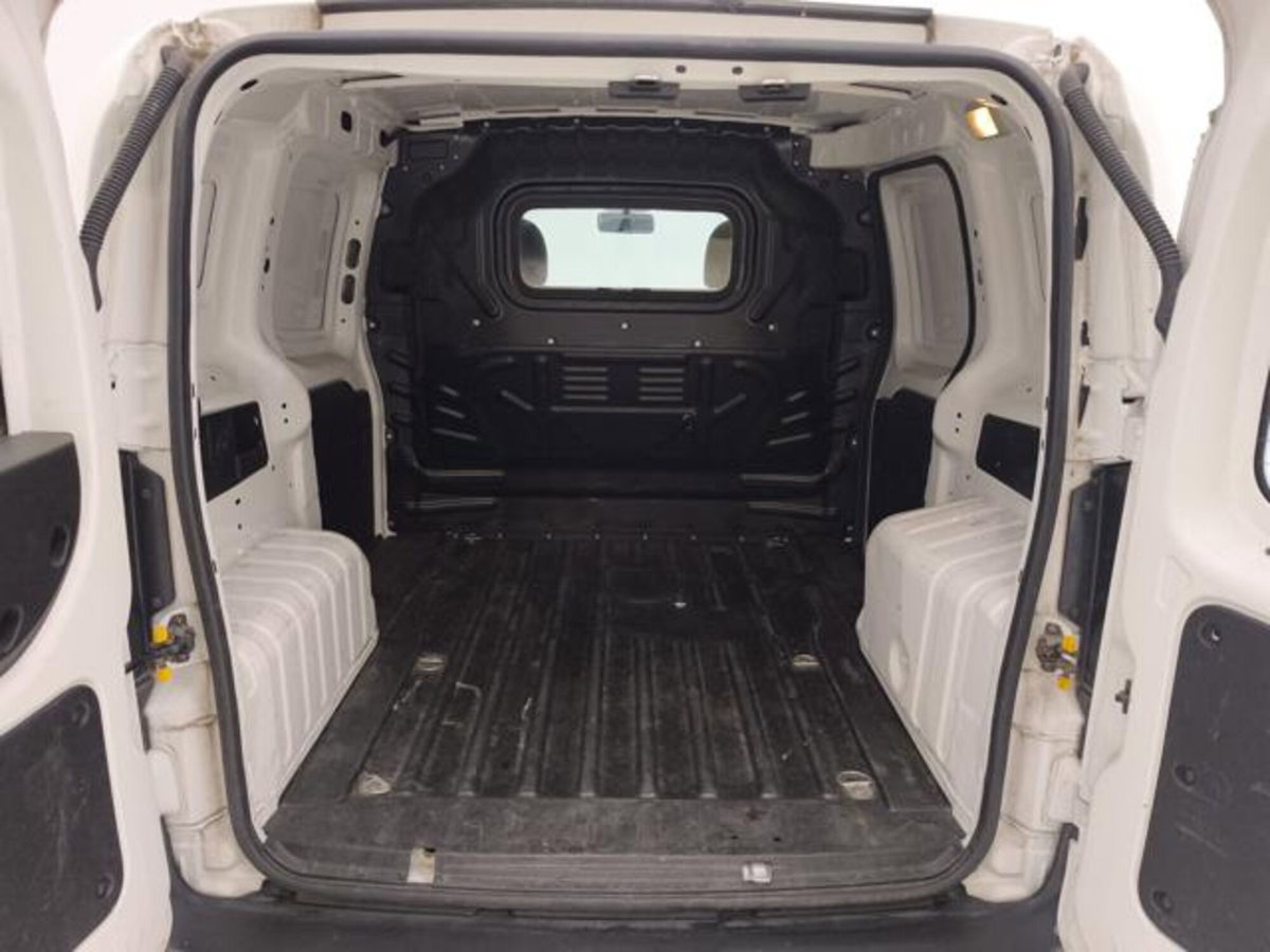 Fiat Fiorino Furgone cargo 1.3 mjt 95cv SX E6d-temp (15)