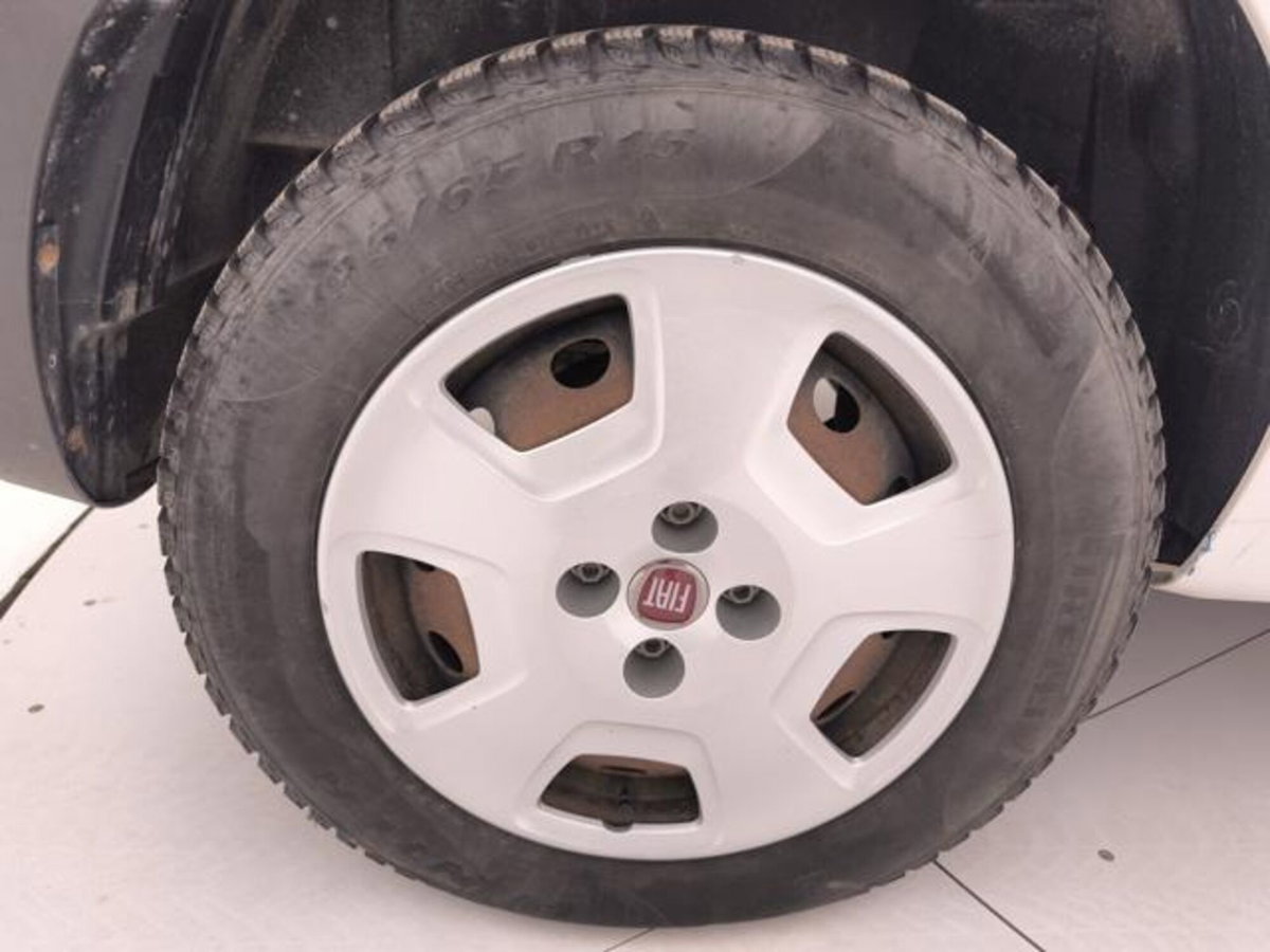 Fiat Fiorino Furgone cargo 1.3 mjt 95cv SX E6d-temp (16)
