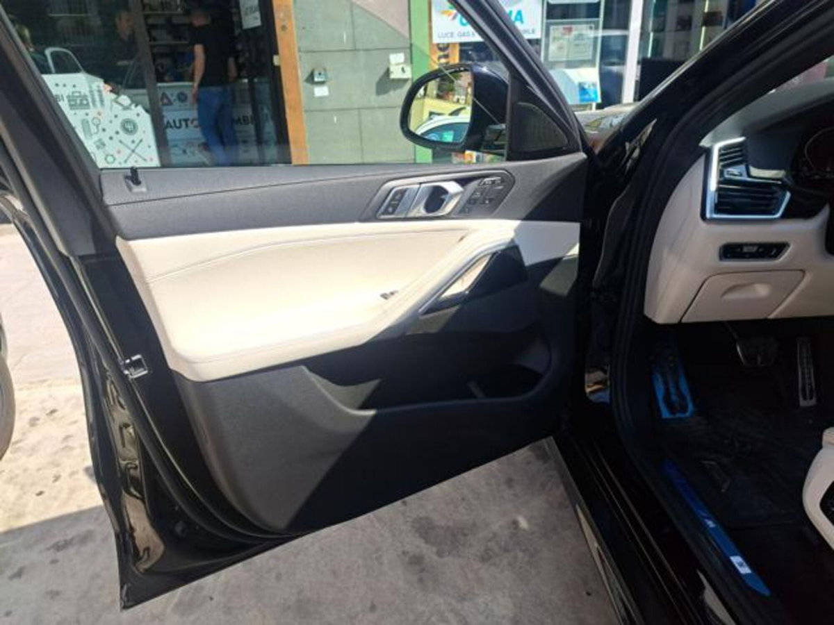 BMW X6 xDrive40d 48V Msport (11)