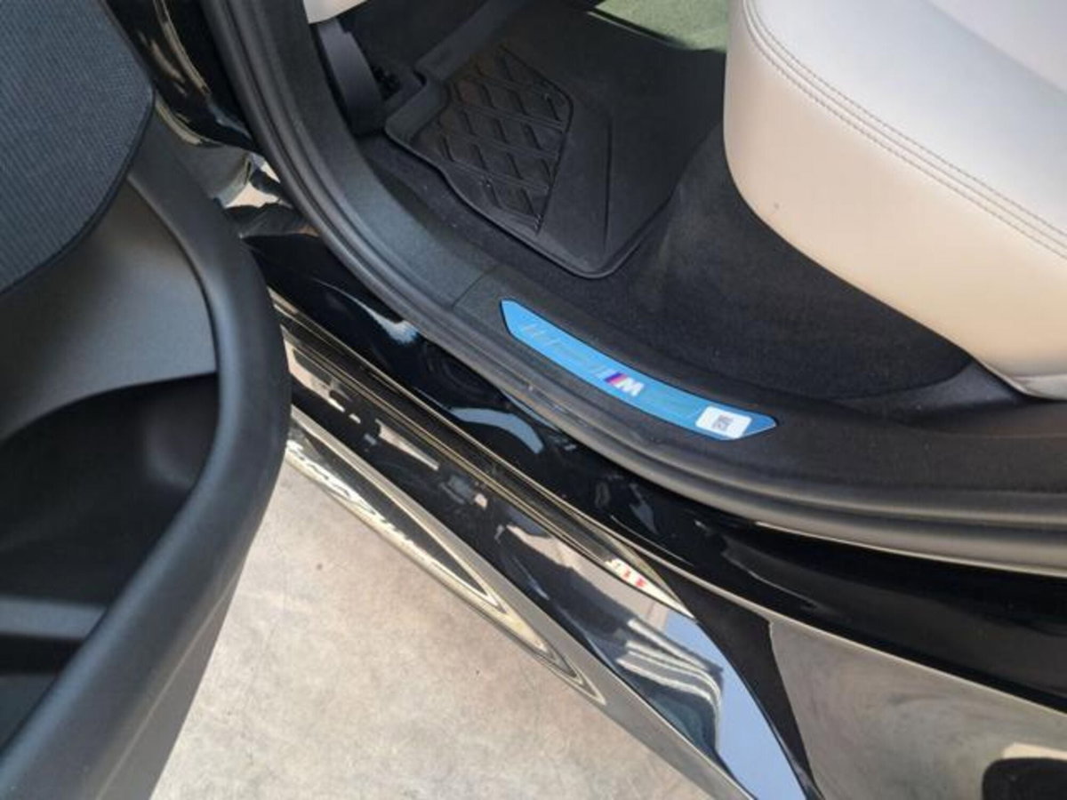 BMW X6 xDrive40d 48V Msport (13)